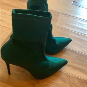 Aldo Green satin booties